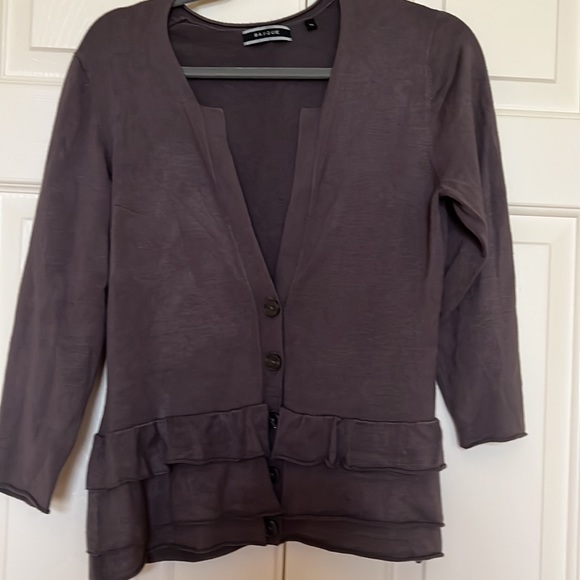 Grey Sweater top, chic luxury wear for business casual/ party smart, soft weave - Picture 2 of 4